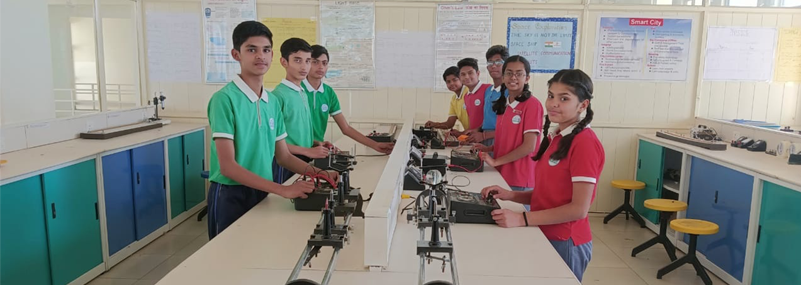 Physics Lab Guan